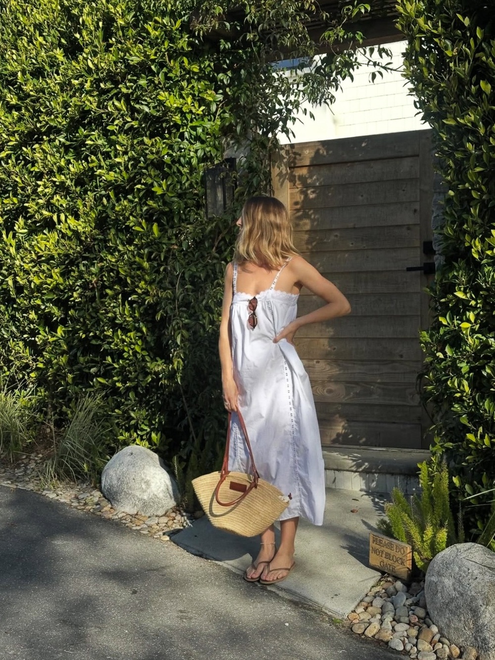 Laneway The Label Eyelet Lace Midi Dress White XS Whimsical Cottagecore - Picture 5 of 16